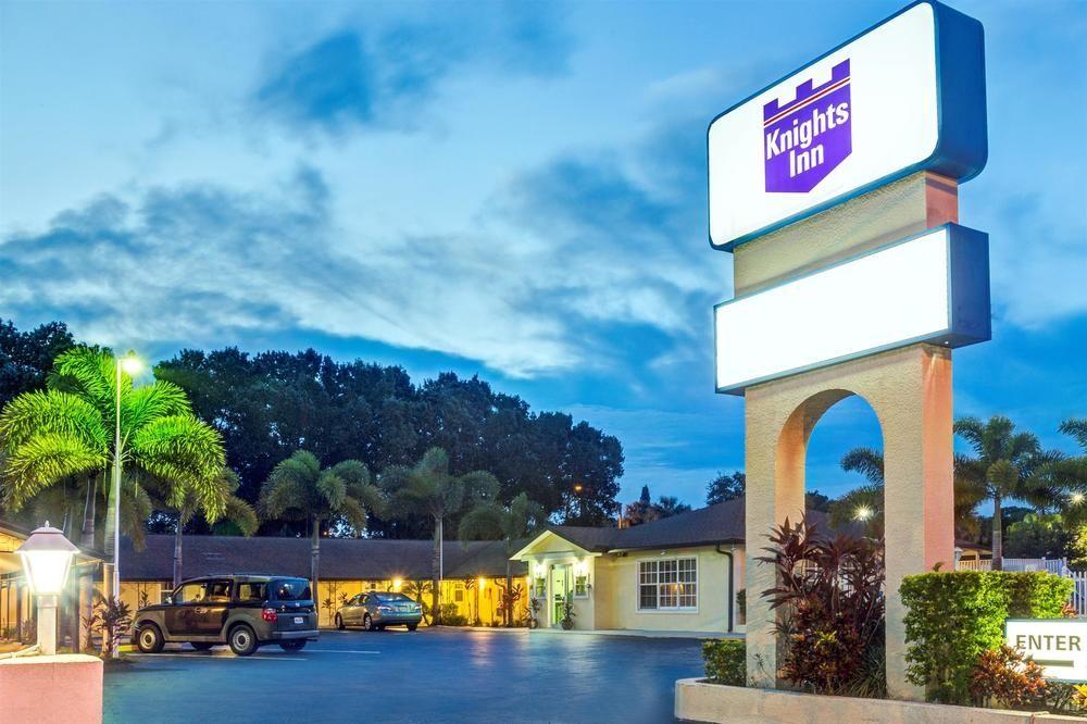 Vero Inn Vero Beach Buitenkant foto